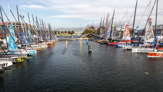 Les bateaux attendent avec impatience les visiteurs